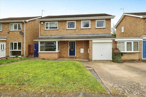 5 bedroom detached house for sale, Buttermere Close, Lincoln