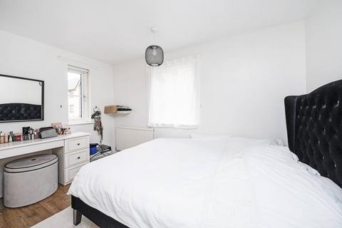 2 bedroom flat for sale - Stainsbury Street, Bethnal Green, London, E2