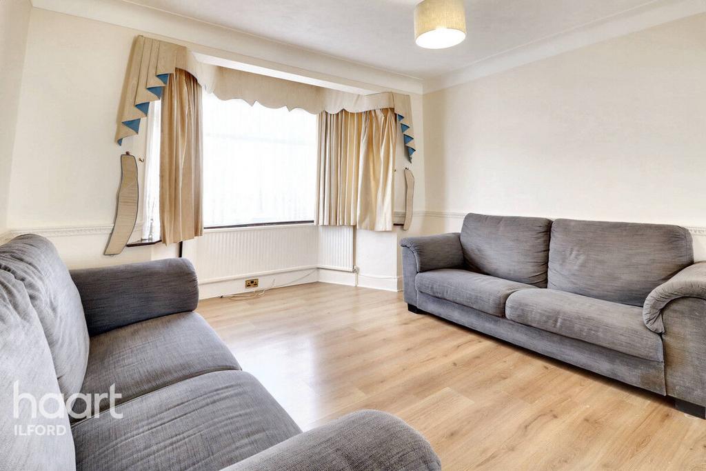 St Andrews Road, Ilford 3 bed terraced house for sale £600,000