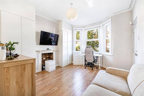 100 Darwin Road, London, W5 4BH
