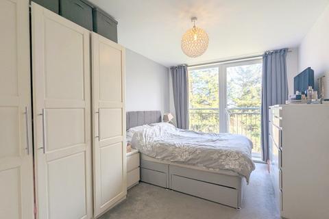 2 bedroom apartment for sale, Wooldridge Close, Feltham, TW14