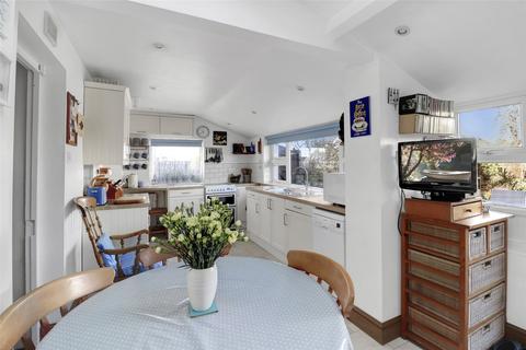 26 Barton Lane, Braunton, EX33 2BW
