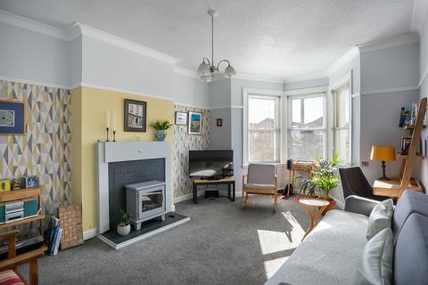 2 bedroom flat for sale, Turnhouse Road, Corstorphine, Edinburgh, EH12