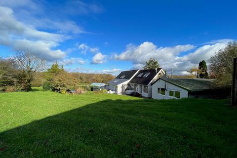 4 bedroom property with land for sale, Capel Seion Road, Pontyberem, Llanelli, SA15