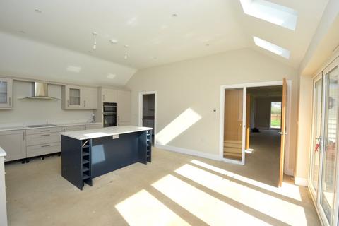 3 bedroom bungalow for sale, Chantry Meadow, Orford, Woodbridge, IP12
