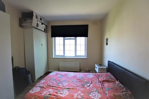 1 bedroom flat for sale - Hale Lane, Edgware, HA8