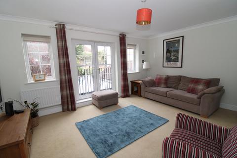 4 Winchester Close, Bromley, BR2 0PX