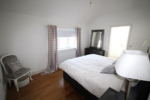 4 bedroom semi-detached house for sale, Lovel Road, Chalfont St Peter SL9