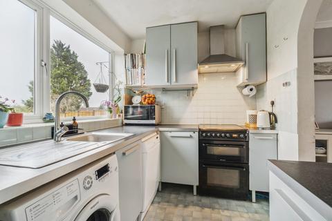 3 bedroom semi-detached house for sale - Benchley Hill, Hitchin, SG4