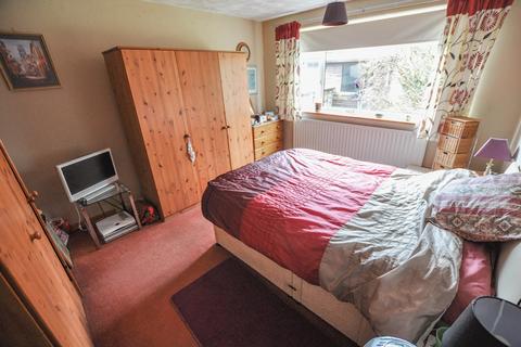 2 bedroom detached bungalow for sale, Lapwing Road, Wimborne, BH21