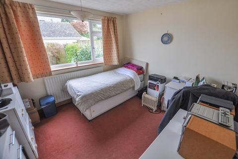2 bedroom detached bungalow for sale, Lapwing Road, Wimborne, BH21