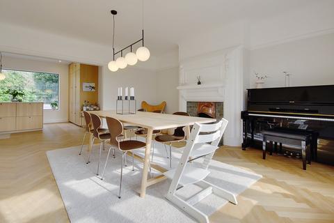 24 Elgin Road, Bournemouth, BH4 9NL