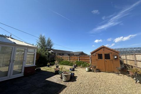 3 bedroom semi-detached house for sale, Sidney Avenue, Hesketh Bank, Preston