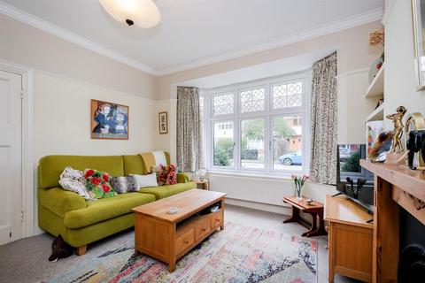 3 bedroom semi-detached house for sale - Woodcote Road, Wanstead