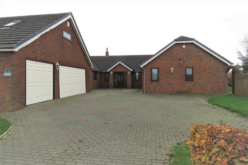 Gorse Lane, Tarleton 6 bed detached bungalow for sale £550,000