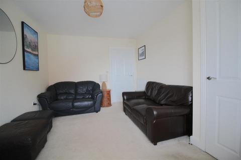 2 Compton Way, Birmingham, B33 8DD
