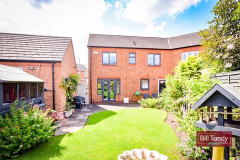 3 bedroom semi-detached house for sale, Parnell Avenue, Lichfield, WS13