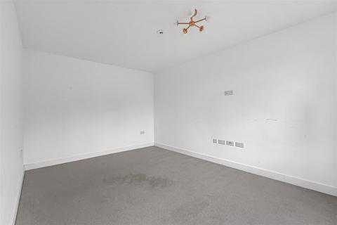 5 Adeane Road, Sawston, Cambridge, CB22 3FN