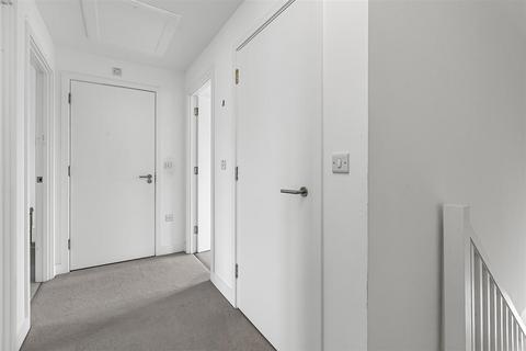 5 Adeane Road, Sawston, Cambridge, CB22 3FN