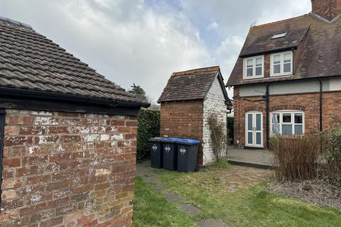 3 bedroom character property for sale, Church Street, Churchover, Rugby