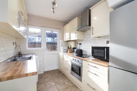 53 Oatlands Road, Enfield, EN3 5LL