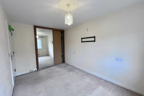 37 Nine Acres Close, Hayes, UB3 1SW