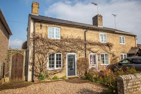 11 Bury Road, Stapleford, Cambridge, CB22 5BP