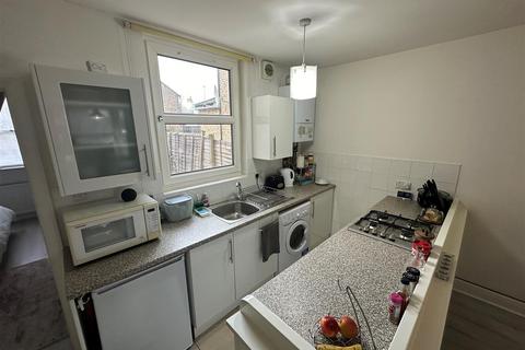 1 bedroom flat for sale, St. Johns Road, Watford WD17