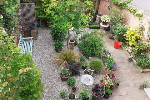 7 Olvega Drive, Buntingford, SG9 9FJ