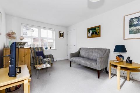 7 Olvega Drive, Buntingford, SG9 9FJ