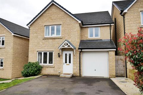 4 bedroom detached house for sale, Ramsay Road, Calne