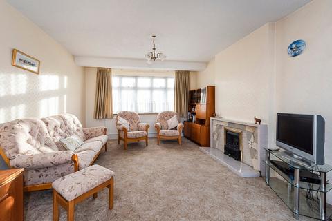 3 bedroom detached house for sale, Normanhurst Avenue, Bexleyheath, DA7