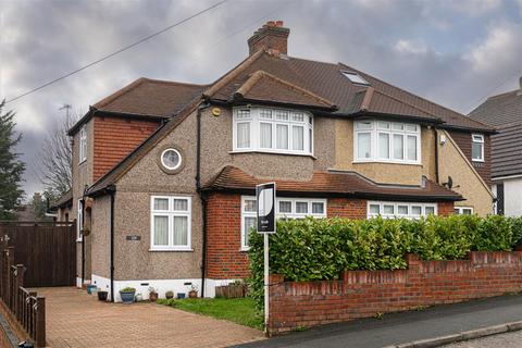 129 Winkworth Road, Banstead, SM7 2JW