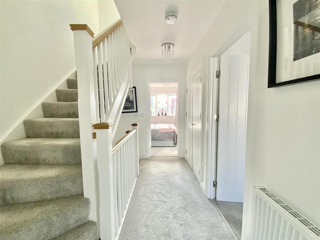Landing (First Floor)