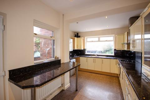 2 bedroom terraced house to rent - Manchester Road, Northwich, CW9