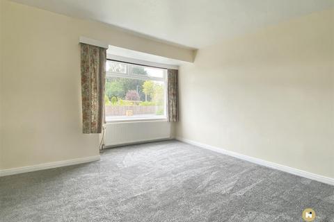 3 bedroom semi-detached house for sale, Thornes Moor Drive, Wakefield WF2