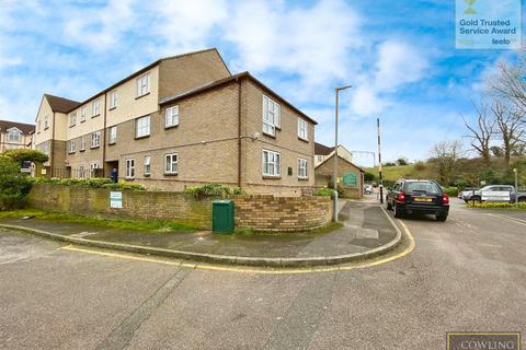 1 bedroom retirement property for sale, Sycamore Court, Stilemans, Wickford