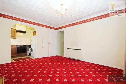 1 bedroom retirement property for sale, Sycamore Court, Stilemans, Wickford