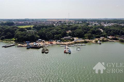 4 bedroom detached house for sale, Mistley Marina