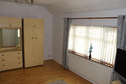 3 Berry Crescent, Walsall, WS5 4DZ