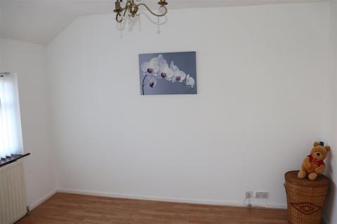 3 Berry Crescent, Walsall, WS5 4DZ