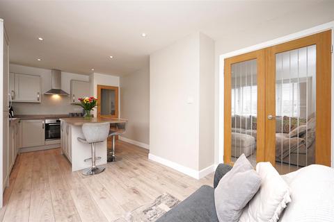 49 Leece Lane, Barrow-in-furness, LA13 0JH