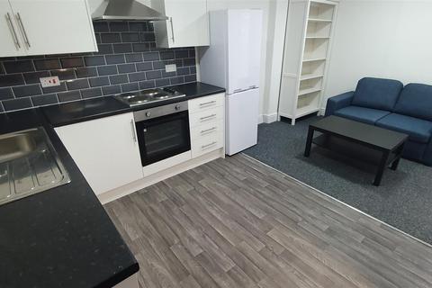 2 bedroom flat to rent - Mundy Place, Cathays, Cardiff