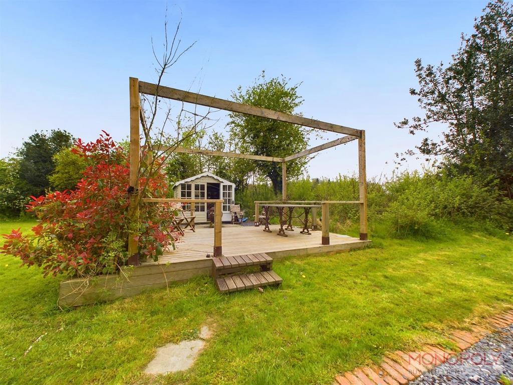 CAM03815 G0-PR0020-STILL009.jpg