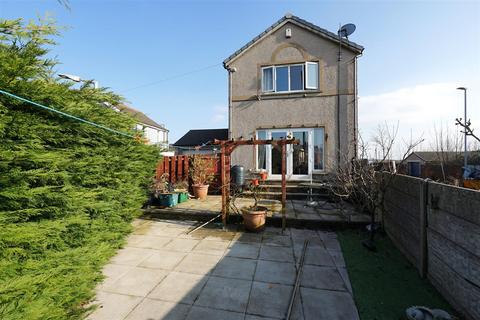 4 bedroom detached house for sale, Salthouse Road, Barrow-In-Furness