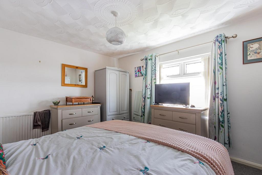 Laburnum Way 49-9.jpg