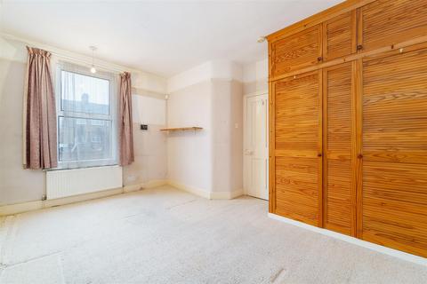 13 Creighton Road, London, W5 4SH