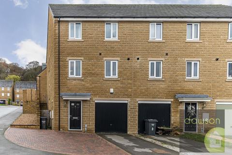 3 bedroom townhouse for sale, Admiral Way, Fountain Head, Halifax