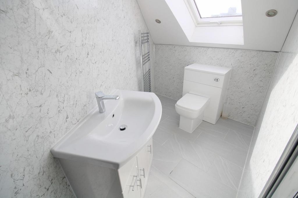 En Suite Shower Room View 2