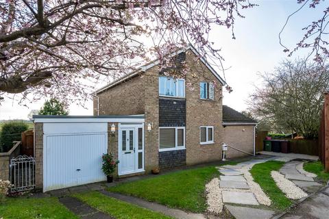 3 bedroom detached house for sale, The Close, Leeds LS14